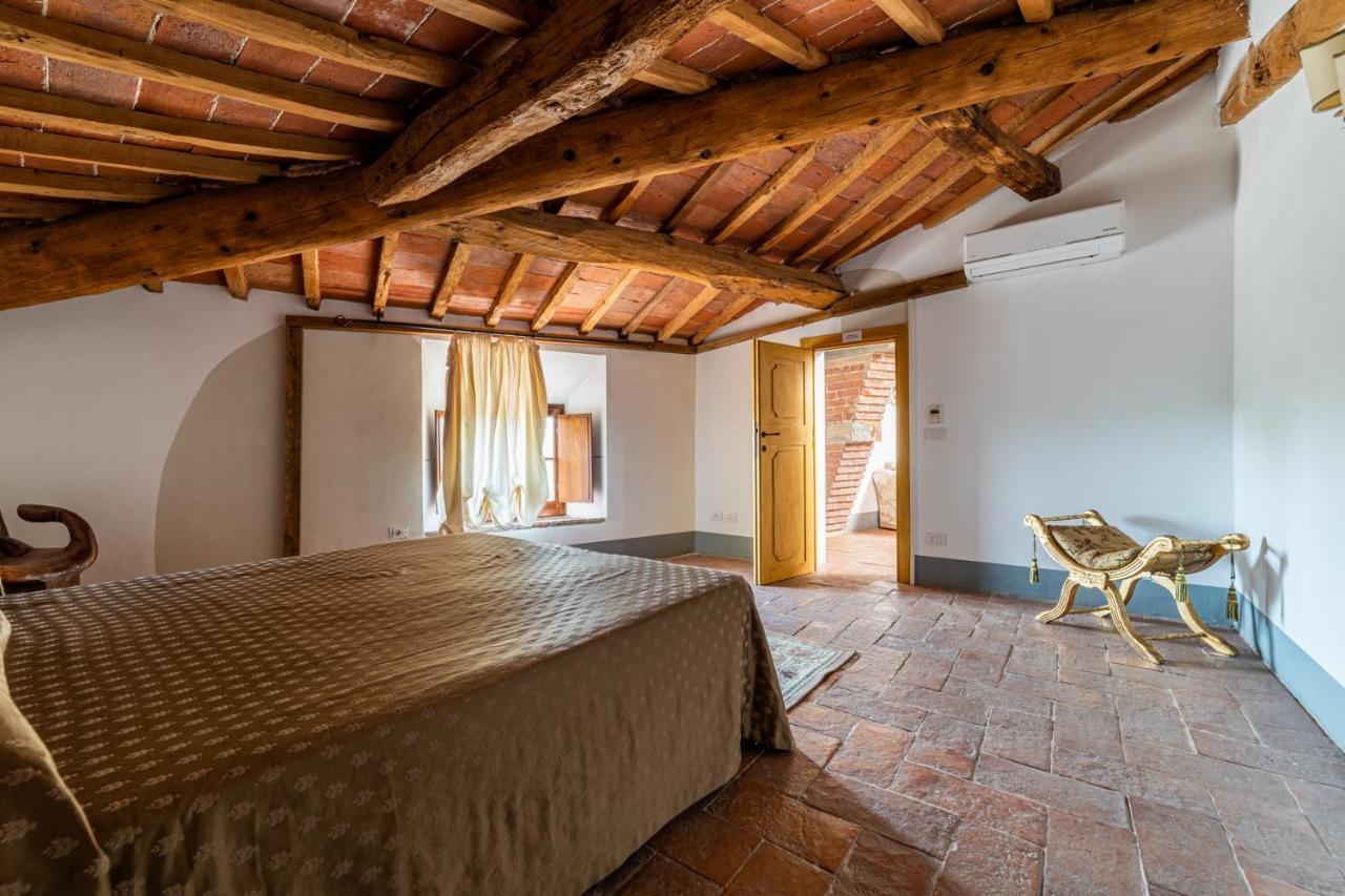 B&B- Residence Castle La Pia Dama Guazzino Extérieur photo